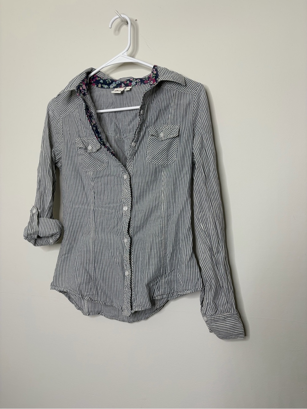 SO Girls Black & White Striped Button-Down Shirt
